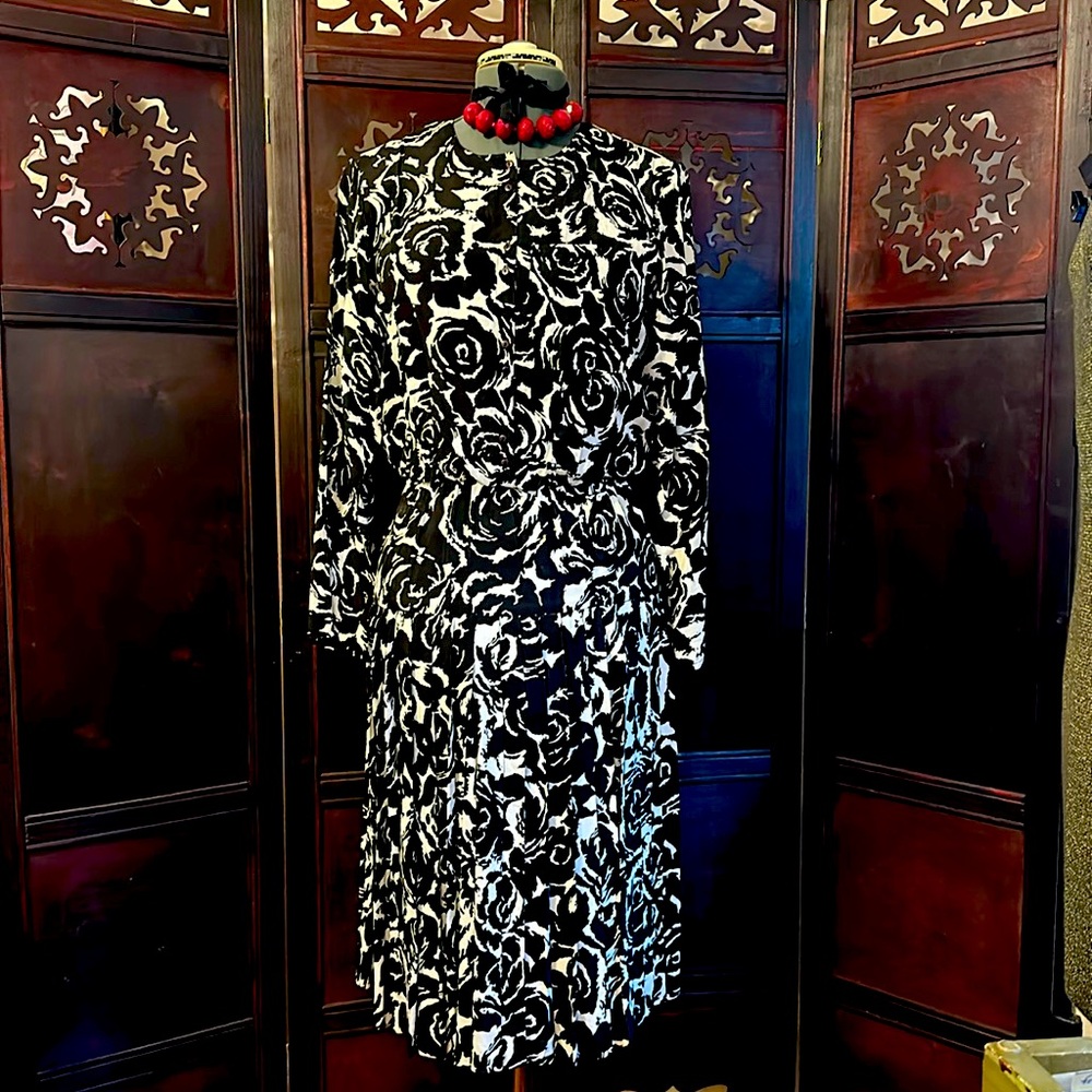 Beautiful Black and White Floral Dress